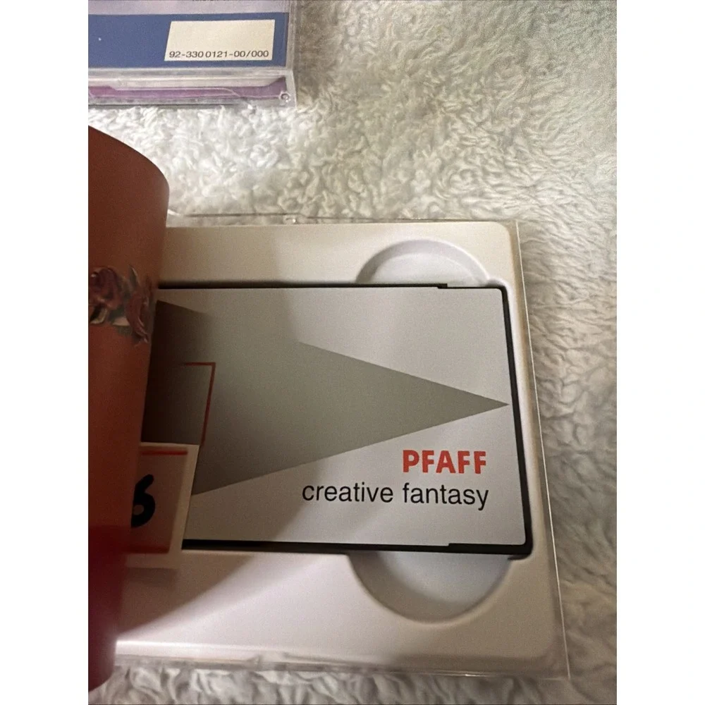 Pfaff Creative Fantasy Embroidery Cards & Memory Cards Lot of 4